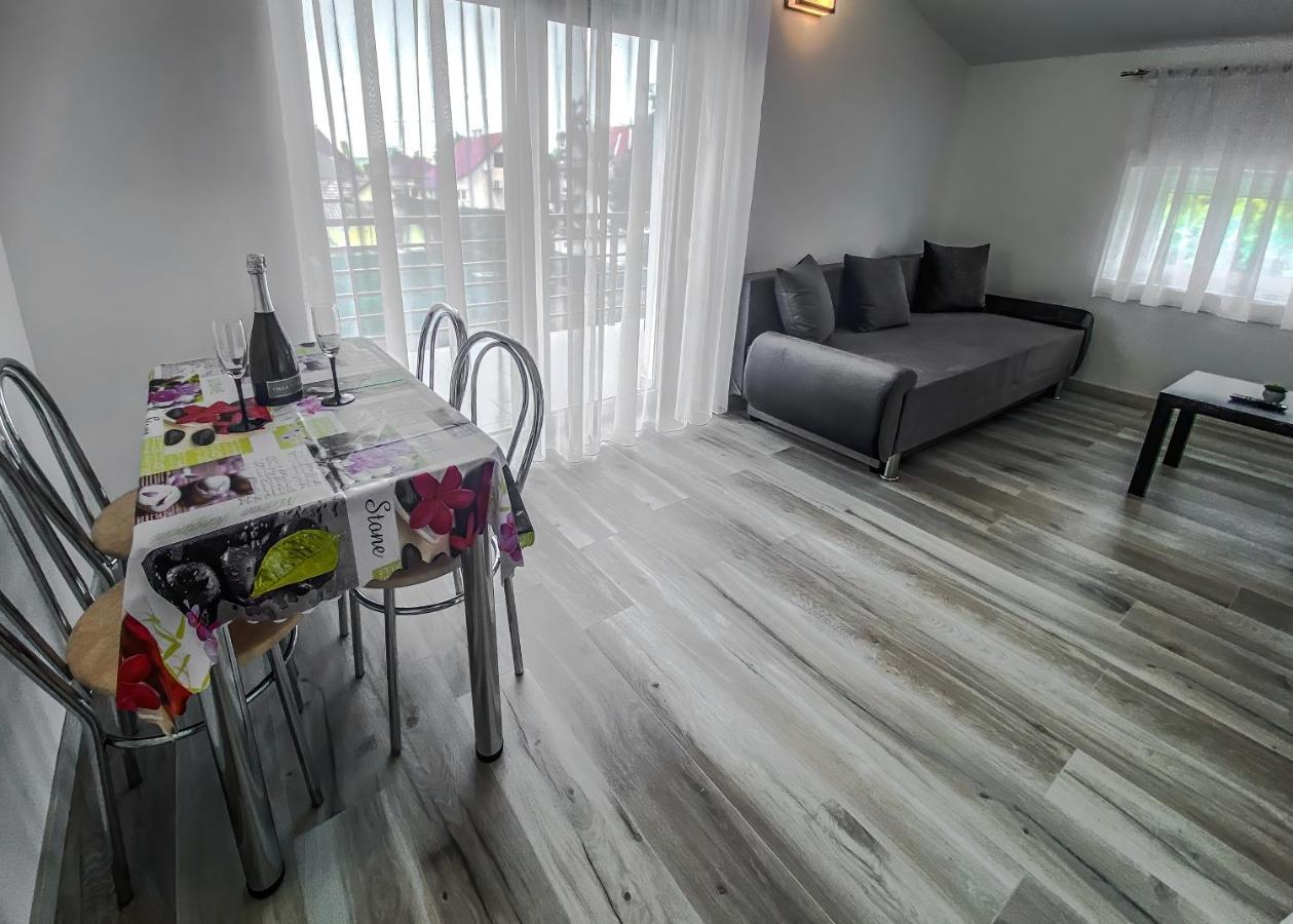 Feda Apartmanhaz Balatonboglár Buitenkant foto